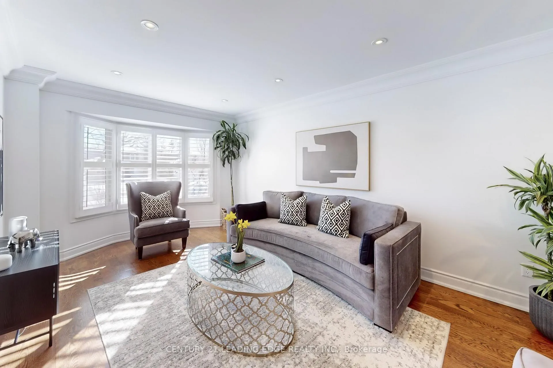 Photo 9 of 345 Raymerville Drive, Markham, Raymerville — HOMEH