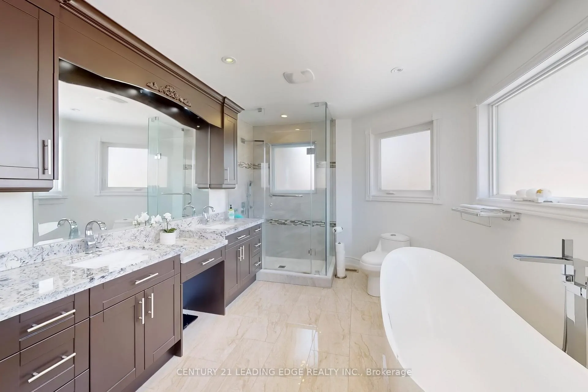 Photo 25 of 345 Raymerville Drive, Markham, Raymerville — HOMEH