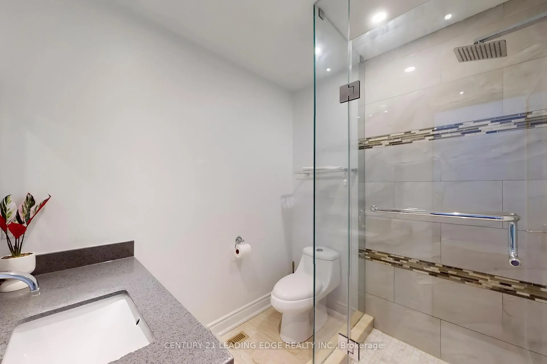 Photo 29 of 345 Raymerville Drive, Markham, Raymerville — HOMEH