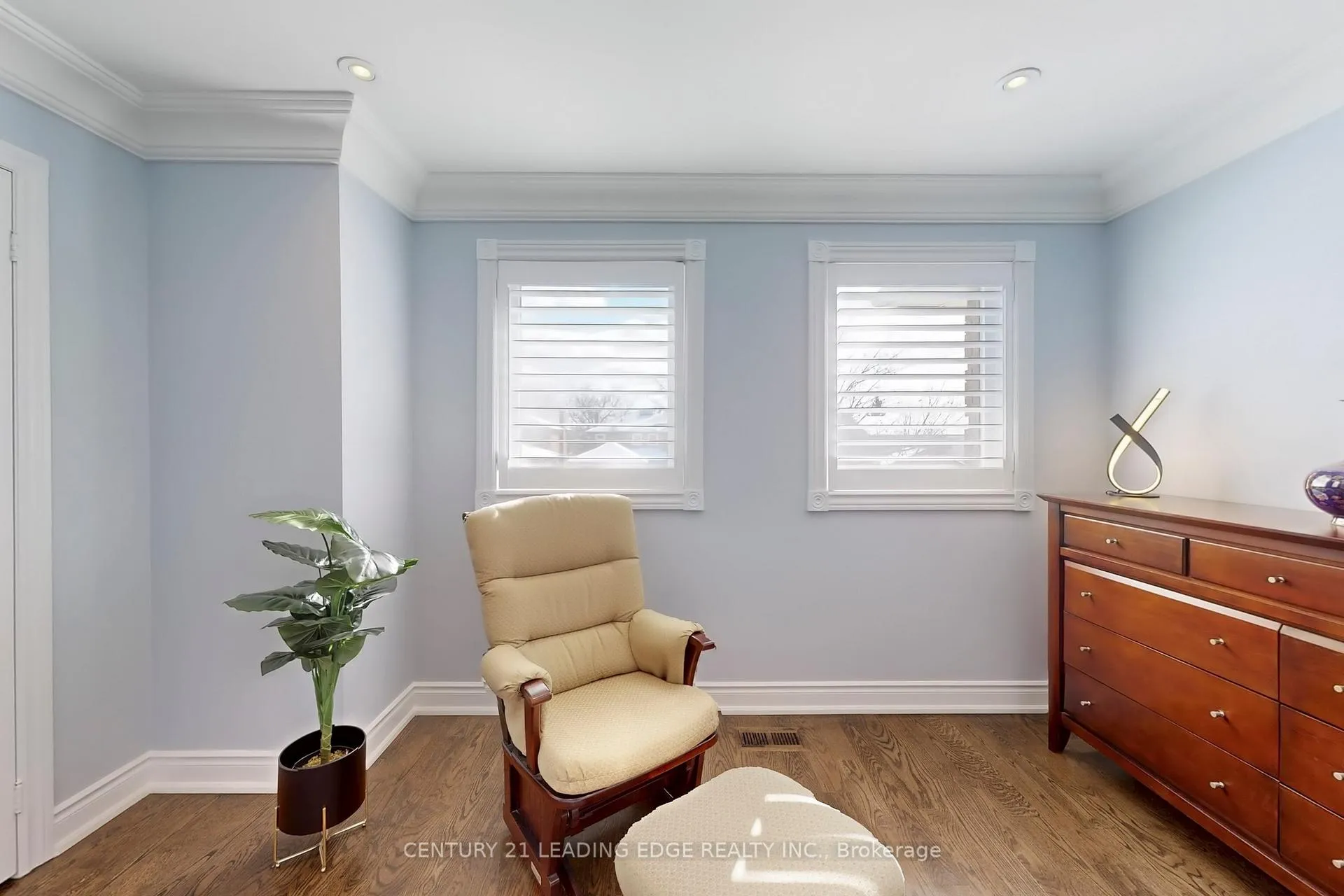 Photo 33 of 345 Raymerville Drive, Markham, Raymerville — HOMEH