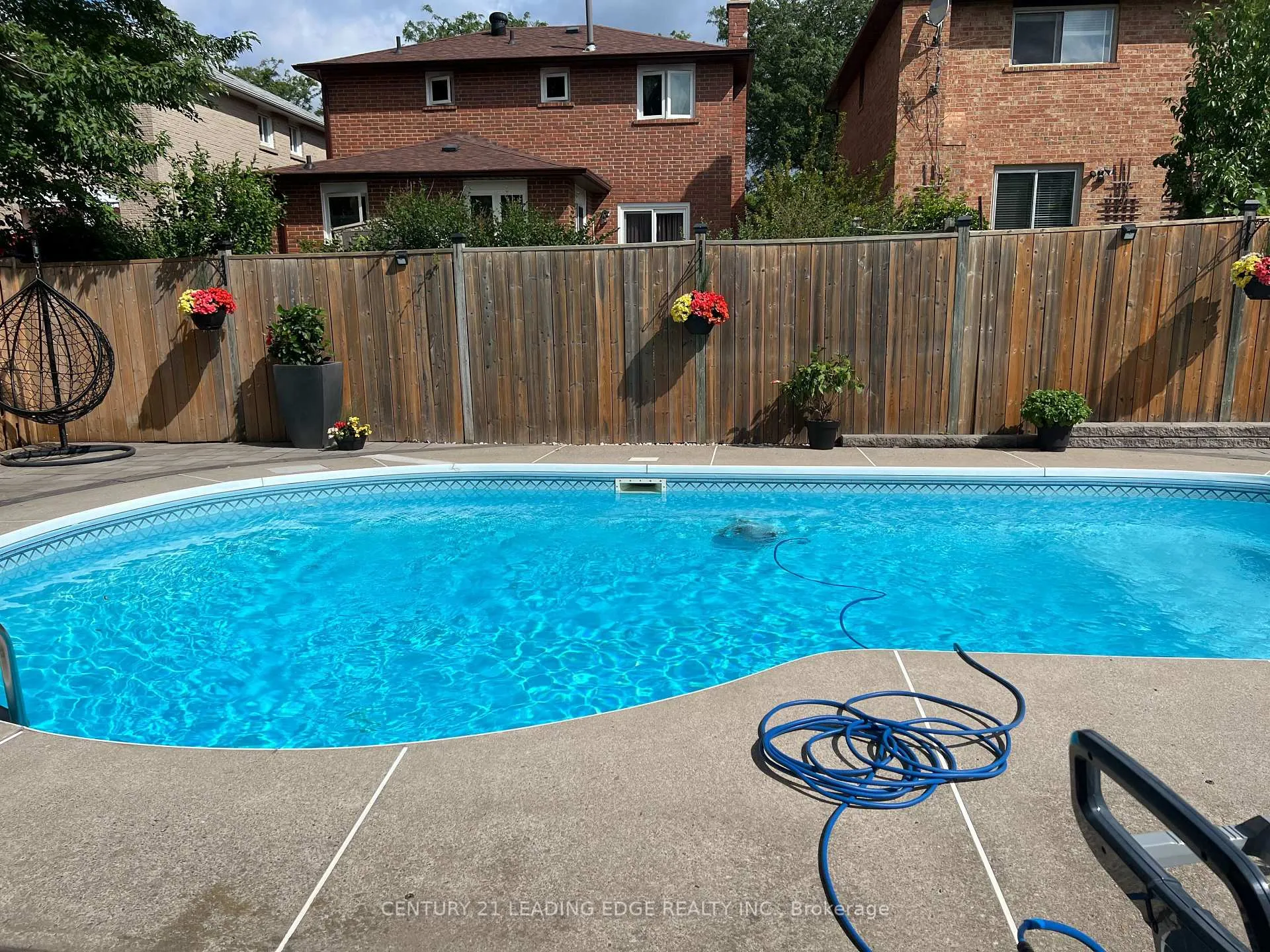 Photo 48 of 345 Raymerville Drive, Markham, Raymerville — HOMEH