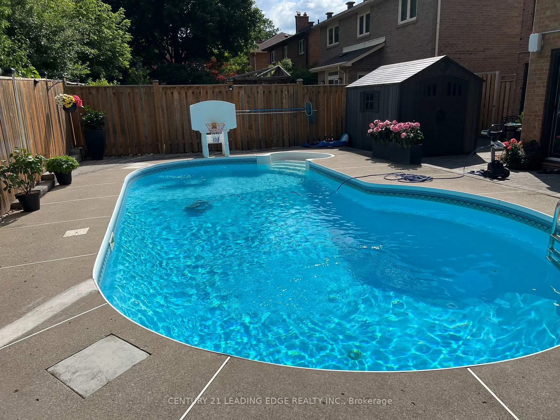 Photo 49 of 345 Raymerville Drive, Markham, Raymerville — HOMEH