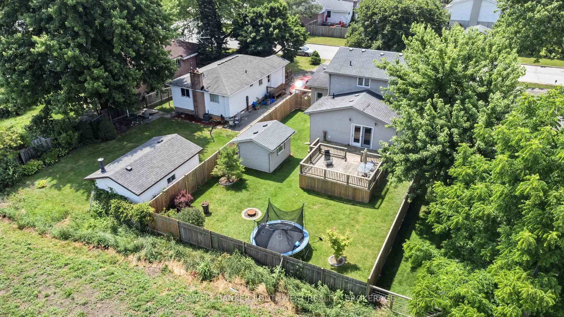 Photo 32 of 146 Emi Avenue, St. Clair — HOMEH