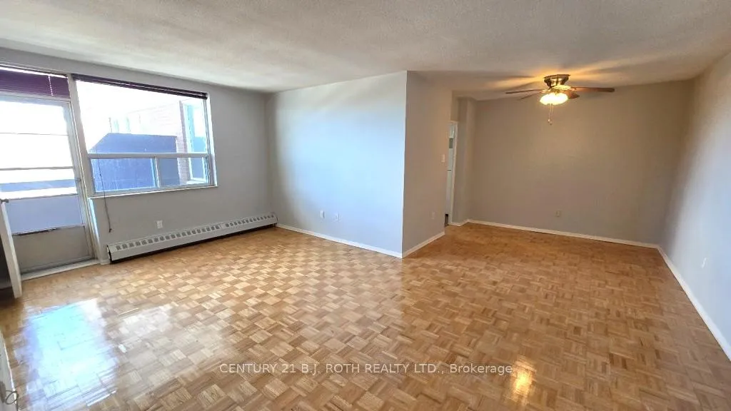 Photo 7 of Unit 405, 98 Holgate Street, Barrie, Allandale — HOMEH
