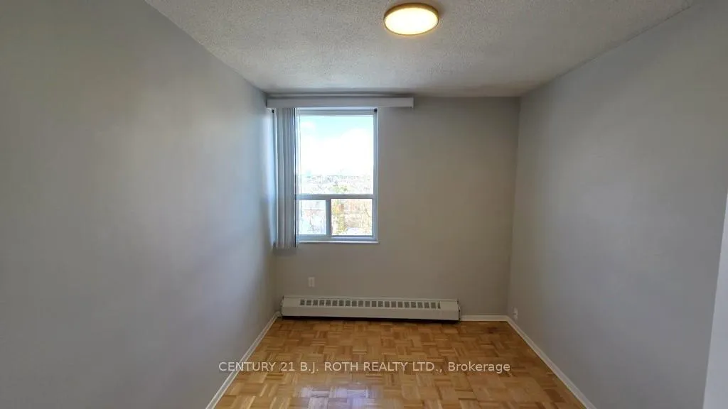 Photo 17 of Unit 405, 98 Holgate Street, Barrie, Allandale — HOMEH