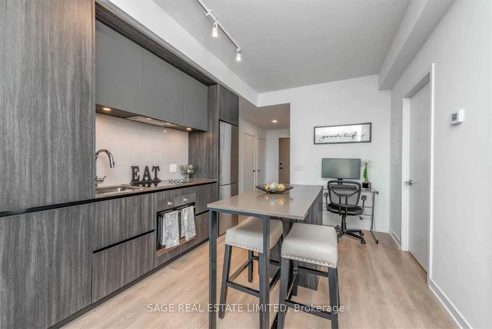 Photo 4 of Unit 1601, 225 Sumach Street, Toronto, Regent Park — HOMEH