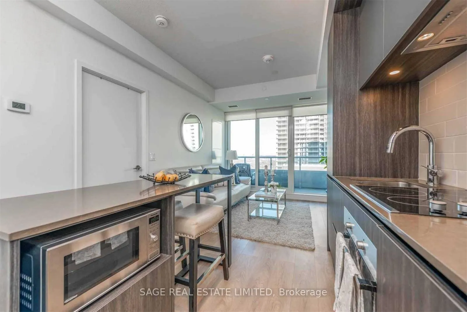 Photo 7 of Unit 1601, 225 Sumach Street, Toronto, Regent Park — HOMEH