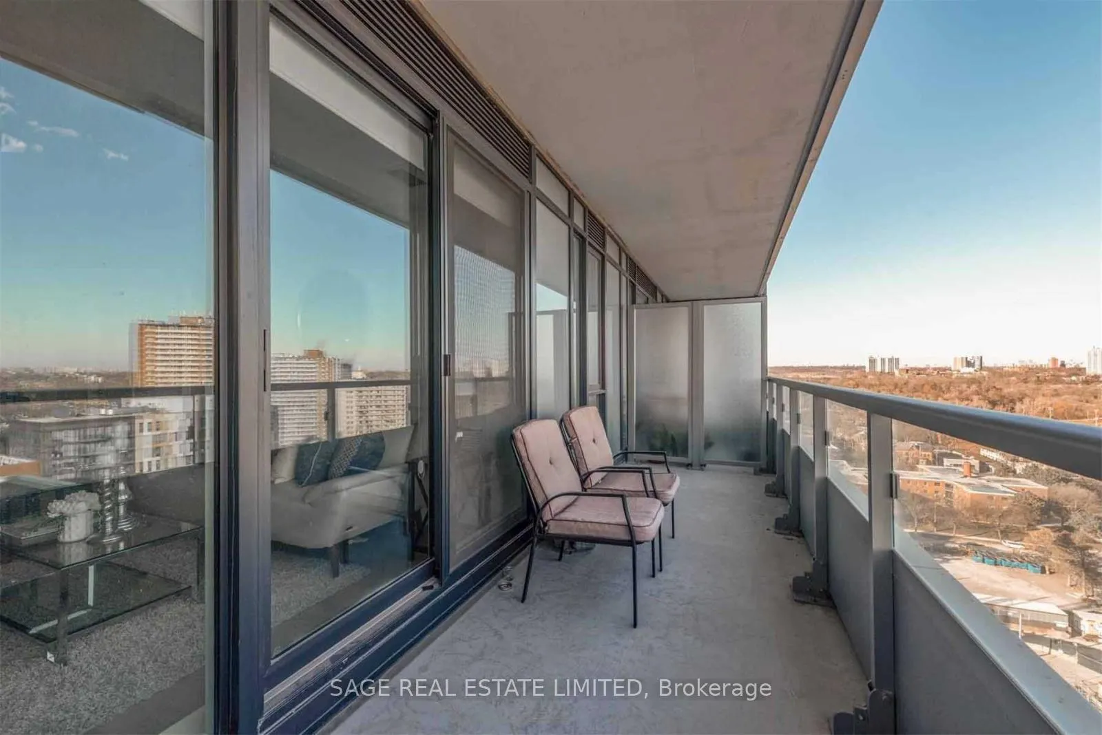 Photo 12 of Unit 1601, 225 Sumach Street, Toronto, Regent Park — HOMEH