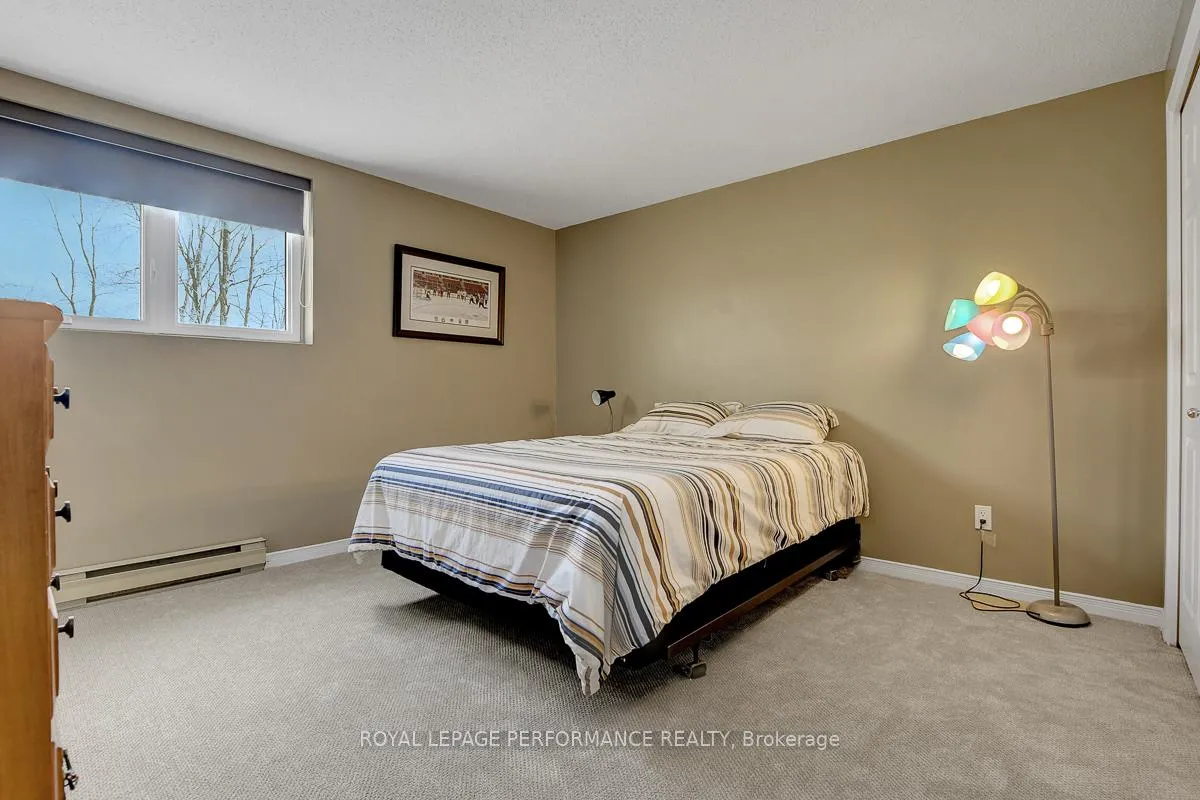 Photo 23 of 73 Shaughnessy Crescent, Ottawa, Kanata - Kanata Lakes/Heritage Hills — HOMEH