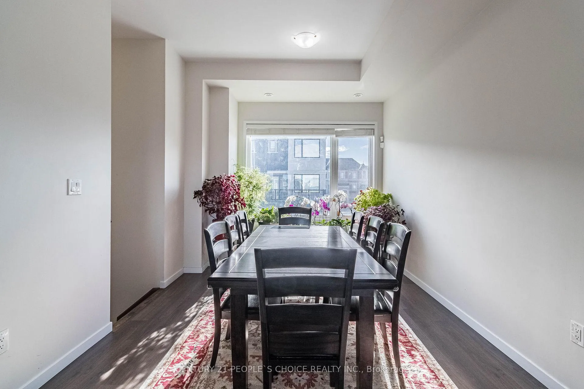 Photo 6 of 24 Cassila Way Drive, Vaughan, Vellore Village — HOMEH