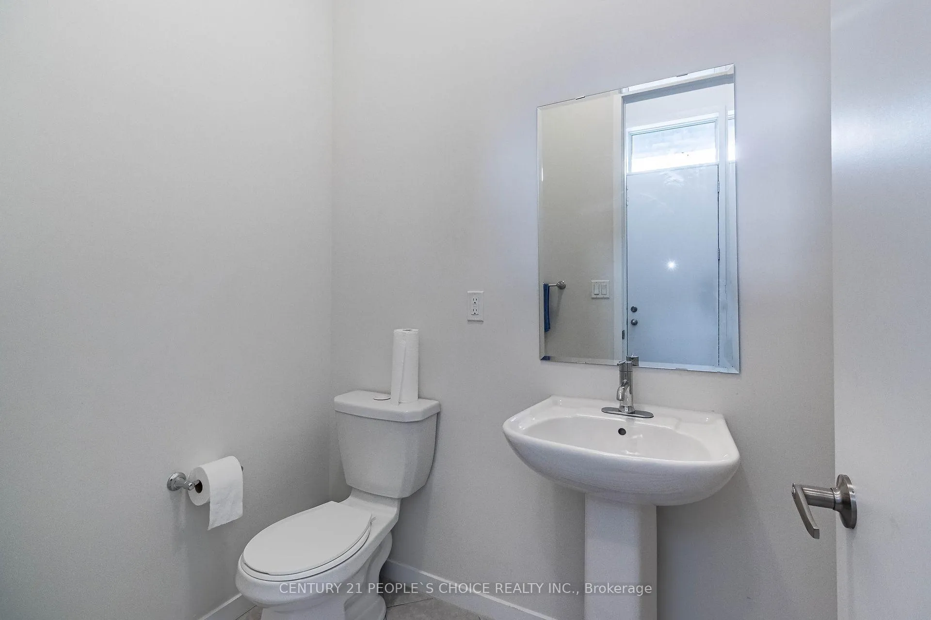 Photo 17 of 24 Cassila Way Drive, Vaughan, Vellore Village — HOMEH