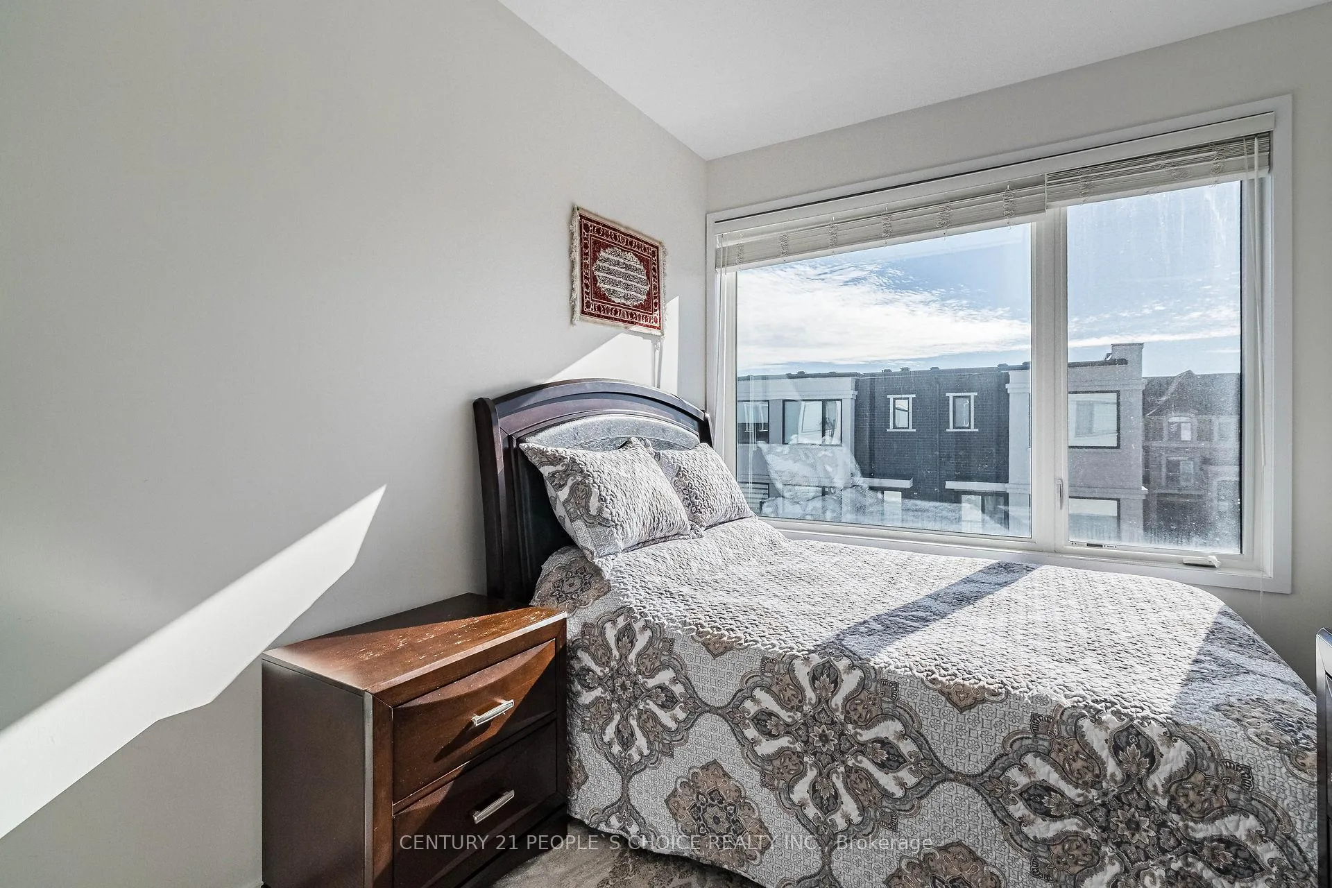 Photo 25 of 24 Cassila Way Drive, Vaughan, Vellore Village — HOMEH