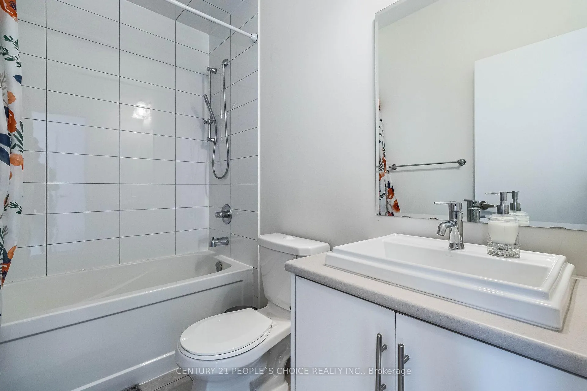 Photo 28 of 24 Cassila Way Drive, Vaughan, Vellore Village — HOMEH