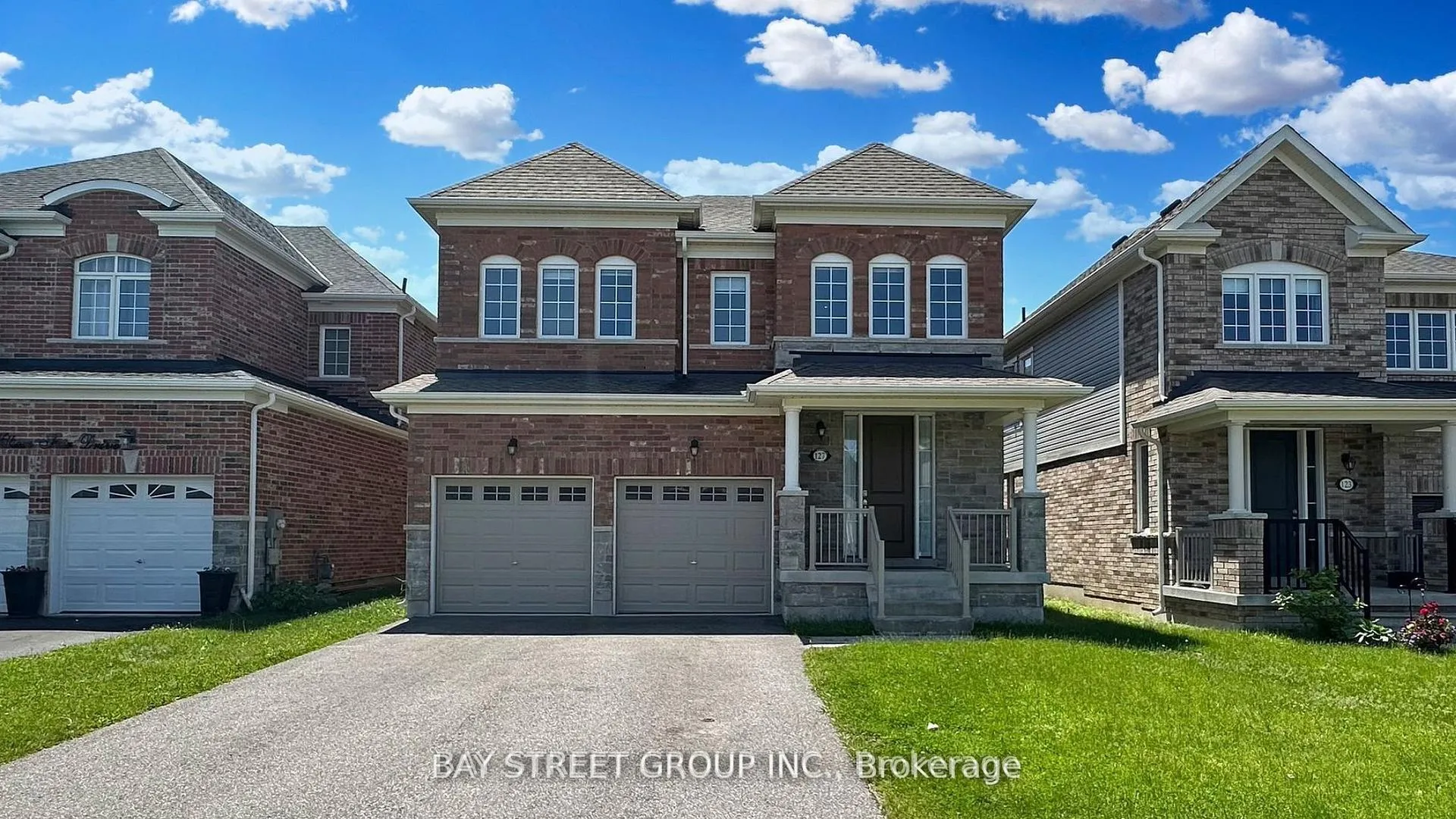 Photo 1 of 127 William Fair Drive, Clarington, Bowmanville — HOMEH