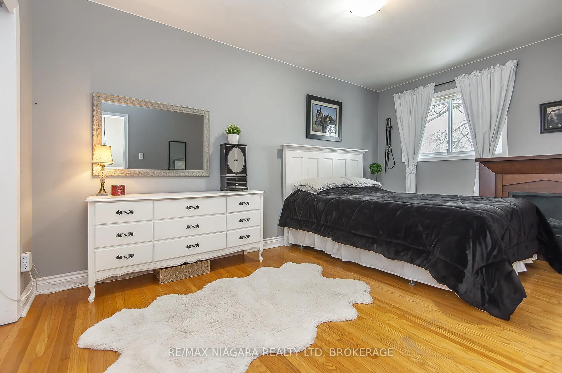 Photo 12 of 5 Glen Avenue, St. Catharines, Western Hill — HOMEH