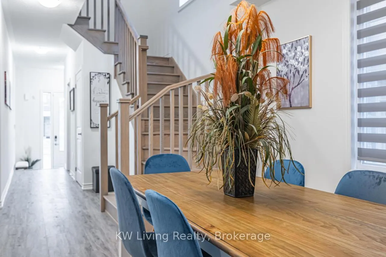 Photo 9 of 3 Sassafras Road, Springwater, Midhurst — HOMEH