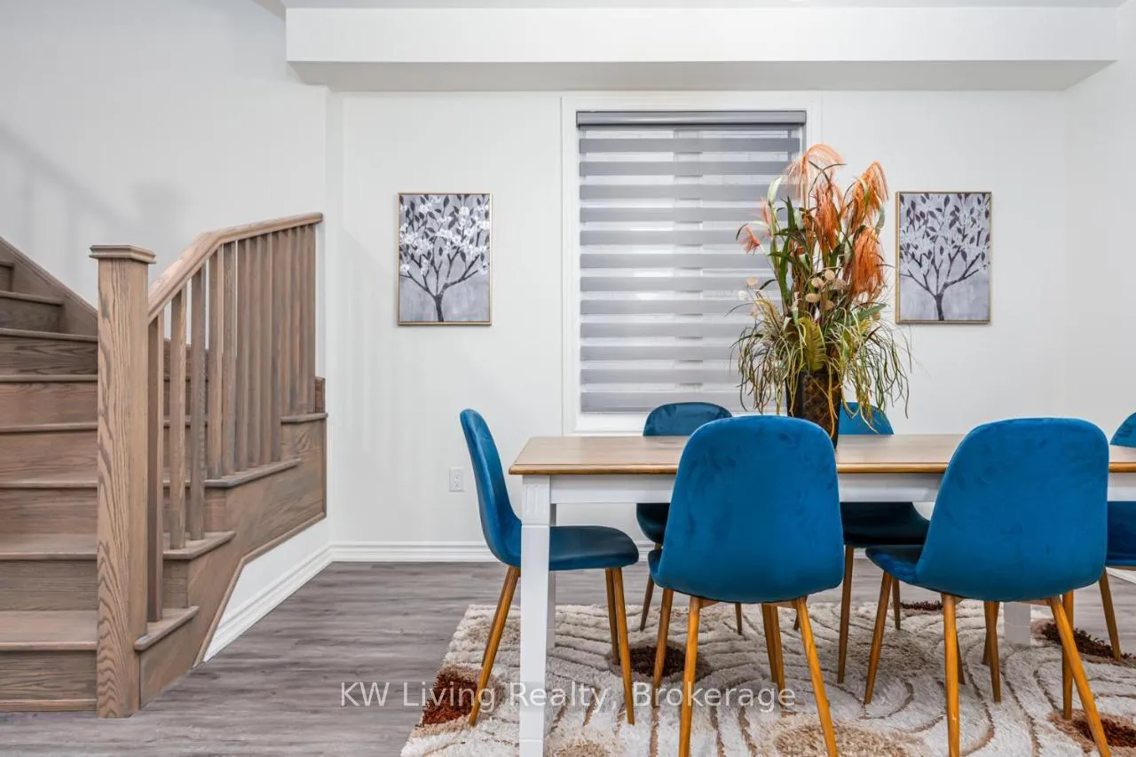 Photo 10 of 3 Sassafras Road, Springwater, Midhurst — HOMEH