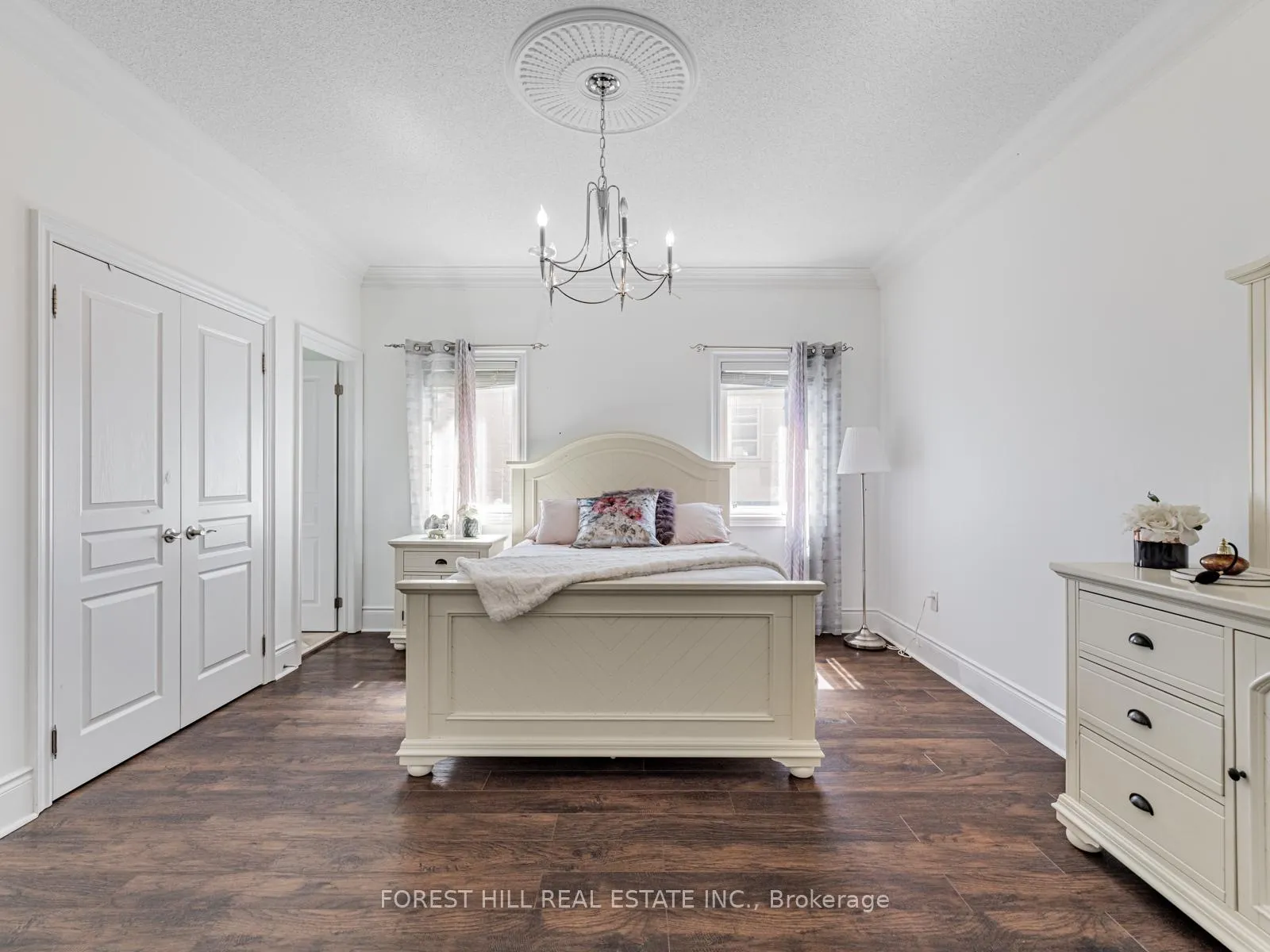 Photo 24 of 22 Longthrope Court, Aurora, Bayview Southeast — HOMEH