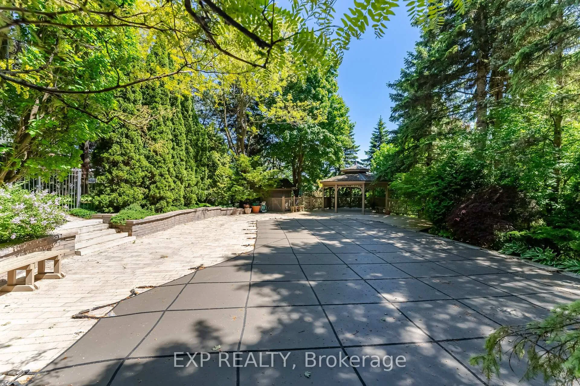 Photo 40 of 69 Kirkhill Place, Vaughan, Islington Woods — HOMEH