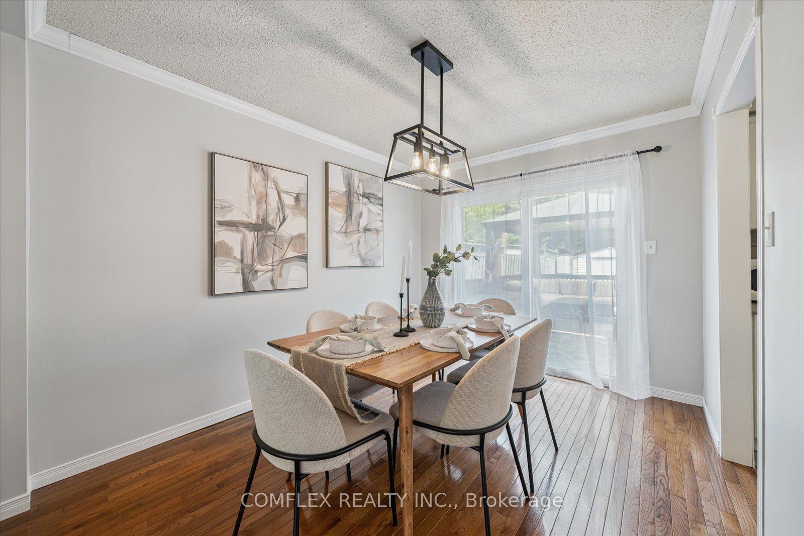 Photo 11 of 66 Cherry Blossom Crescent, Clarington, Courtice — HOMEH