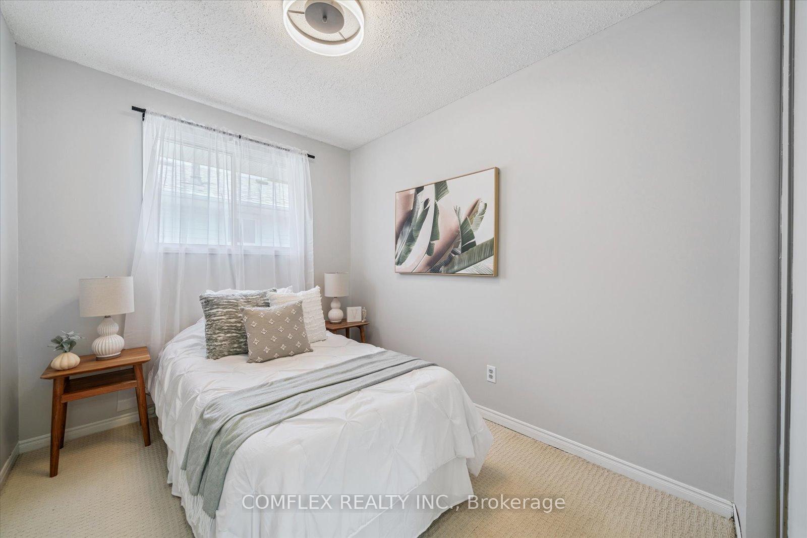 Photo 26 of 66 Cherry Blossom Crescent, Clarington, Courtice — HOMEH