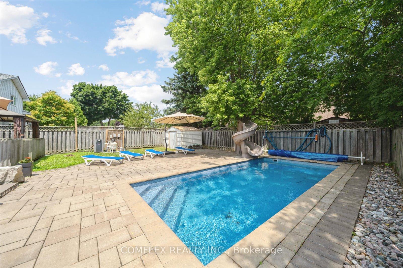 Photo 41 of 66 Cherry Blossom Crescent, Clarington, Courtice — HOMEH