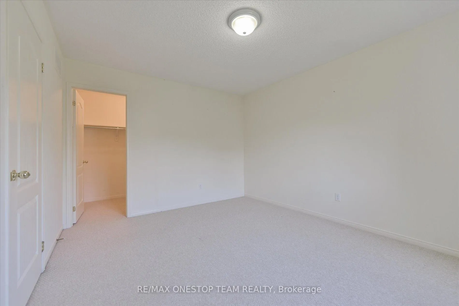 Photo 27 of 98 Northern Dancer Drive, Oshawa, Windfields — HOMEH