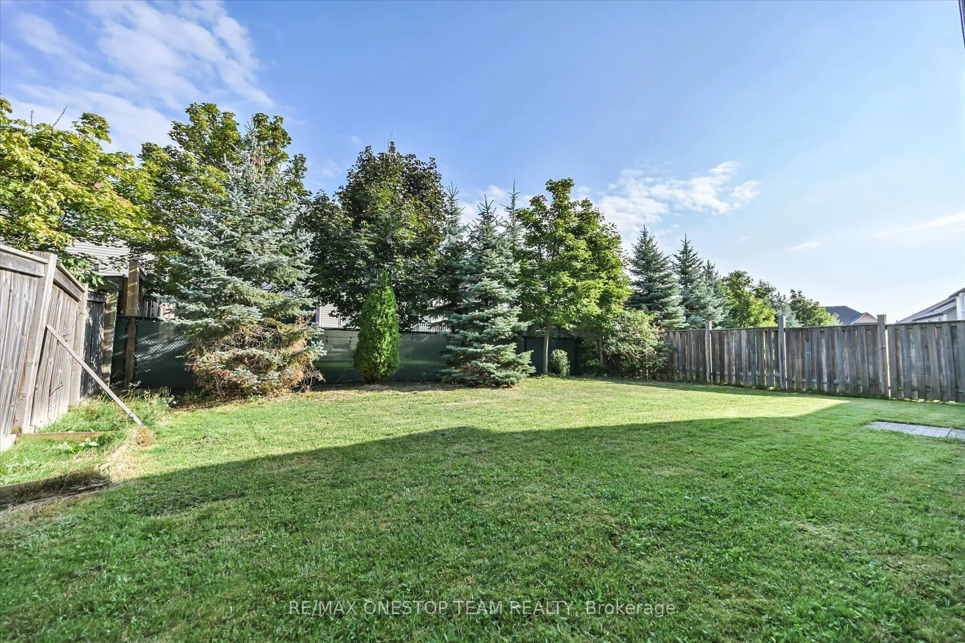 Photo 42 of 98 Northern Dancer Drive, Oshawa, Windfields — HOMEH