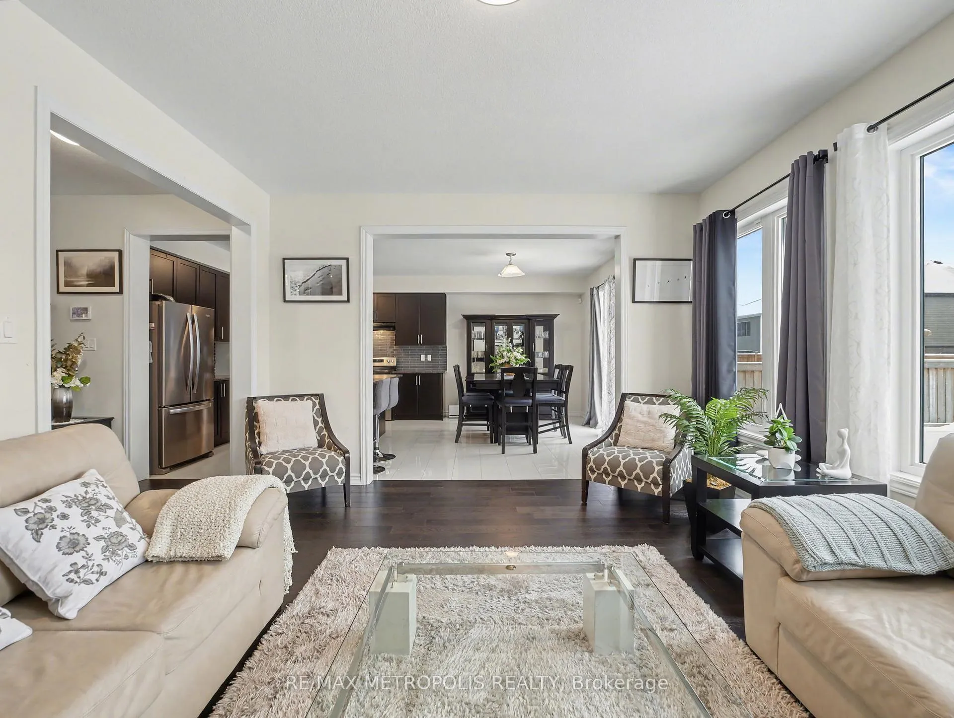 Photo 7 of 9 Frontier Drive, Thorold, Rolling Meadows — HOMEH