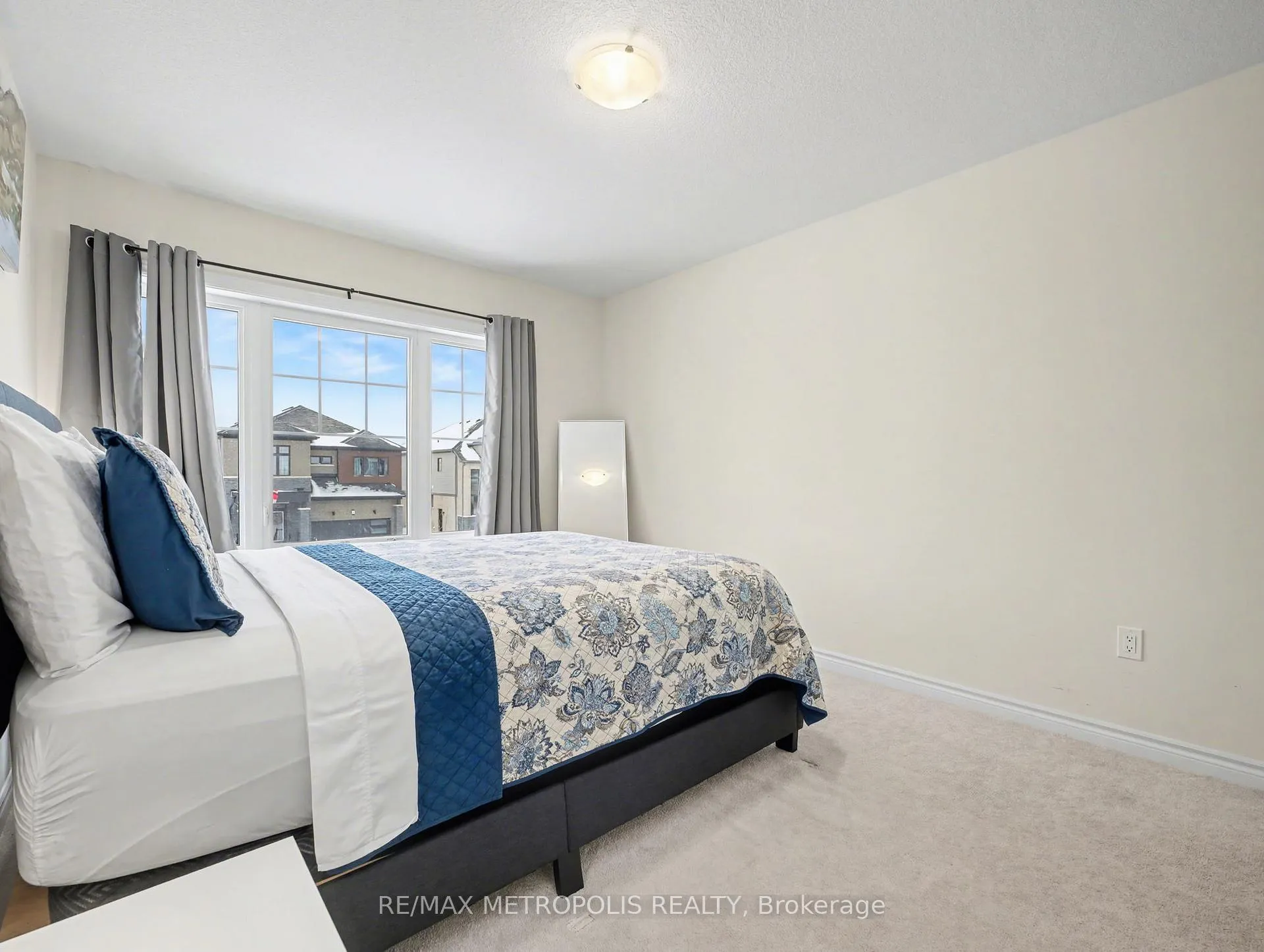 Photo 20 of 9 Frontier Drive, Thorold, Rolling Meadows — HOMEH