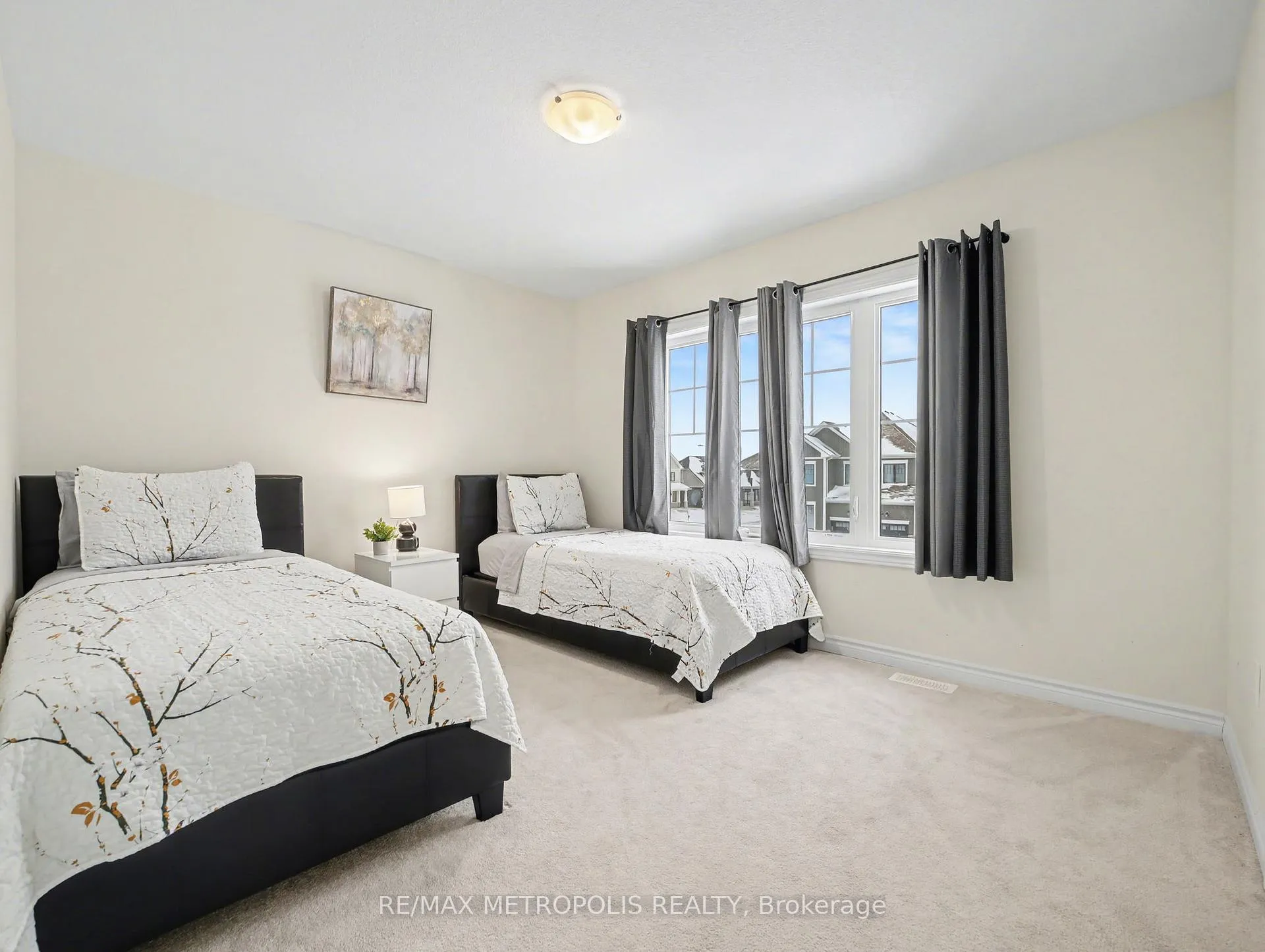 Photo 28 of 9 Frontier Drive, Thorold, Rolling Meadows — HOMEH