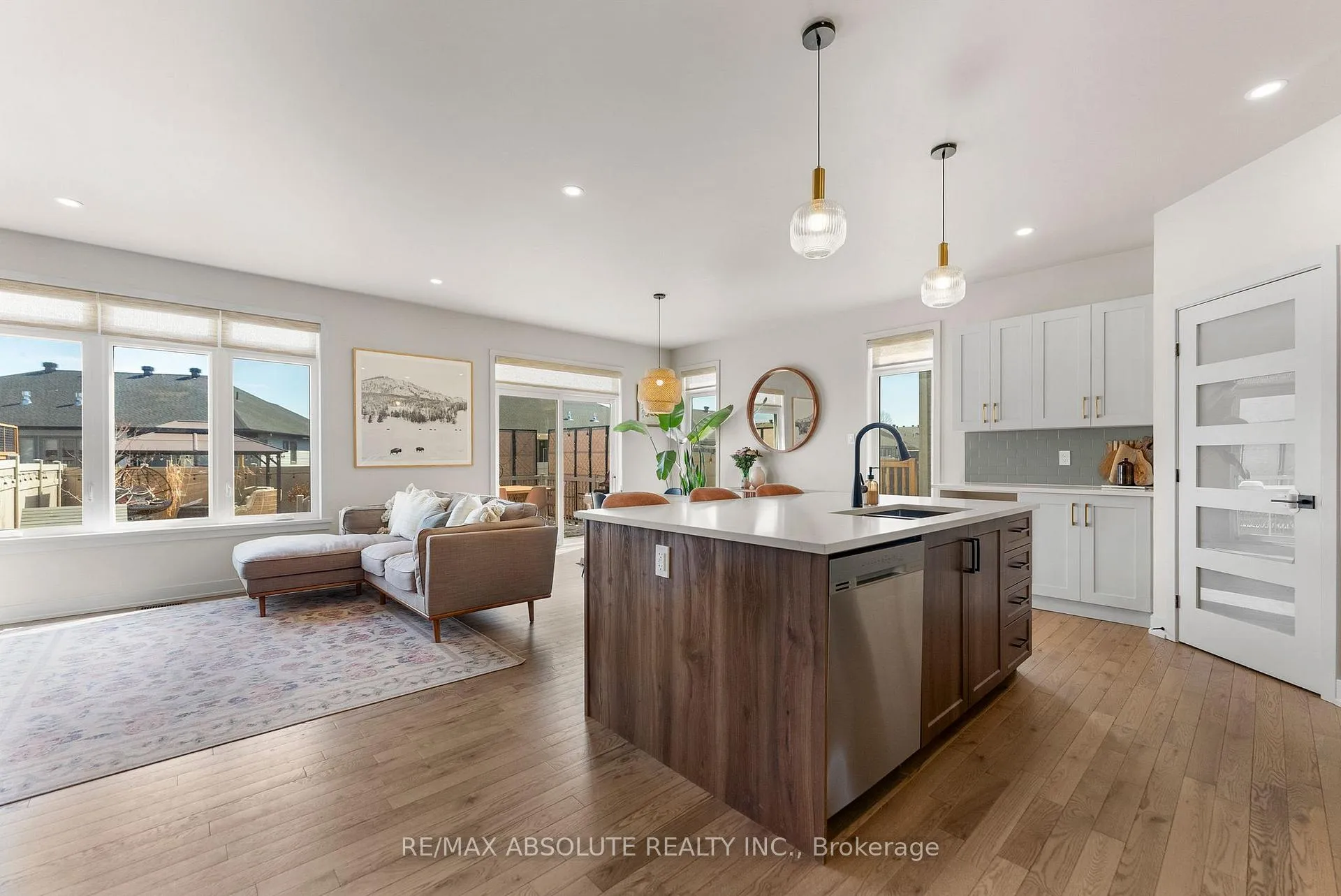 Photo 7 of 120 Thomas Street S, Arnprior — HOMEH