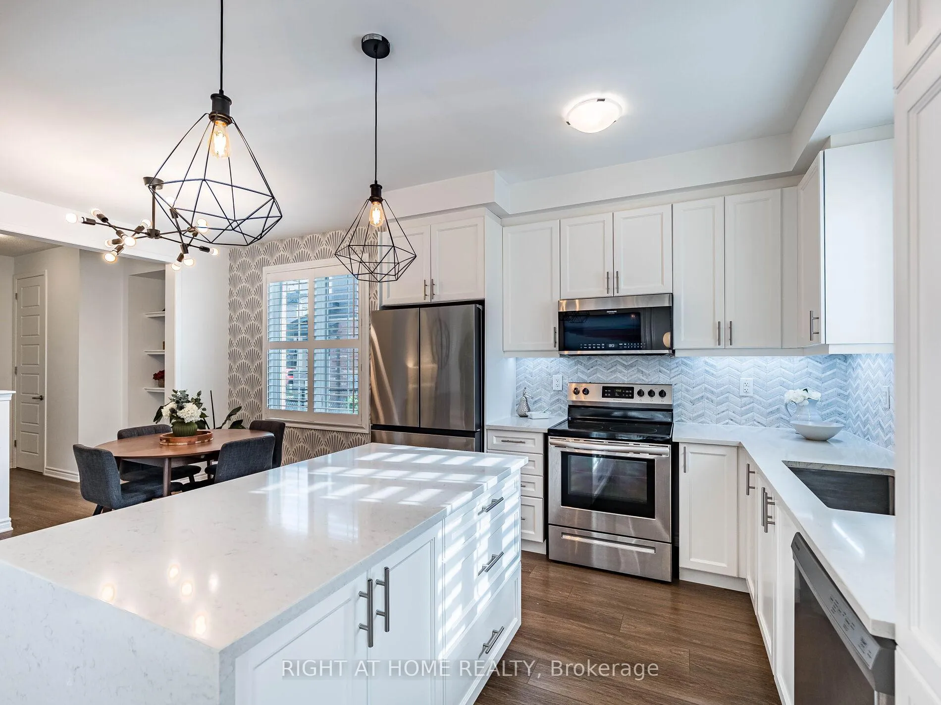 Photo 11 of 531 Bellflower Court, Milton, Walker — HOMEH