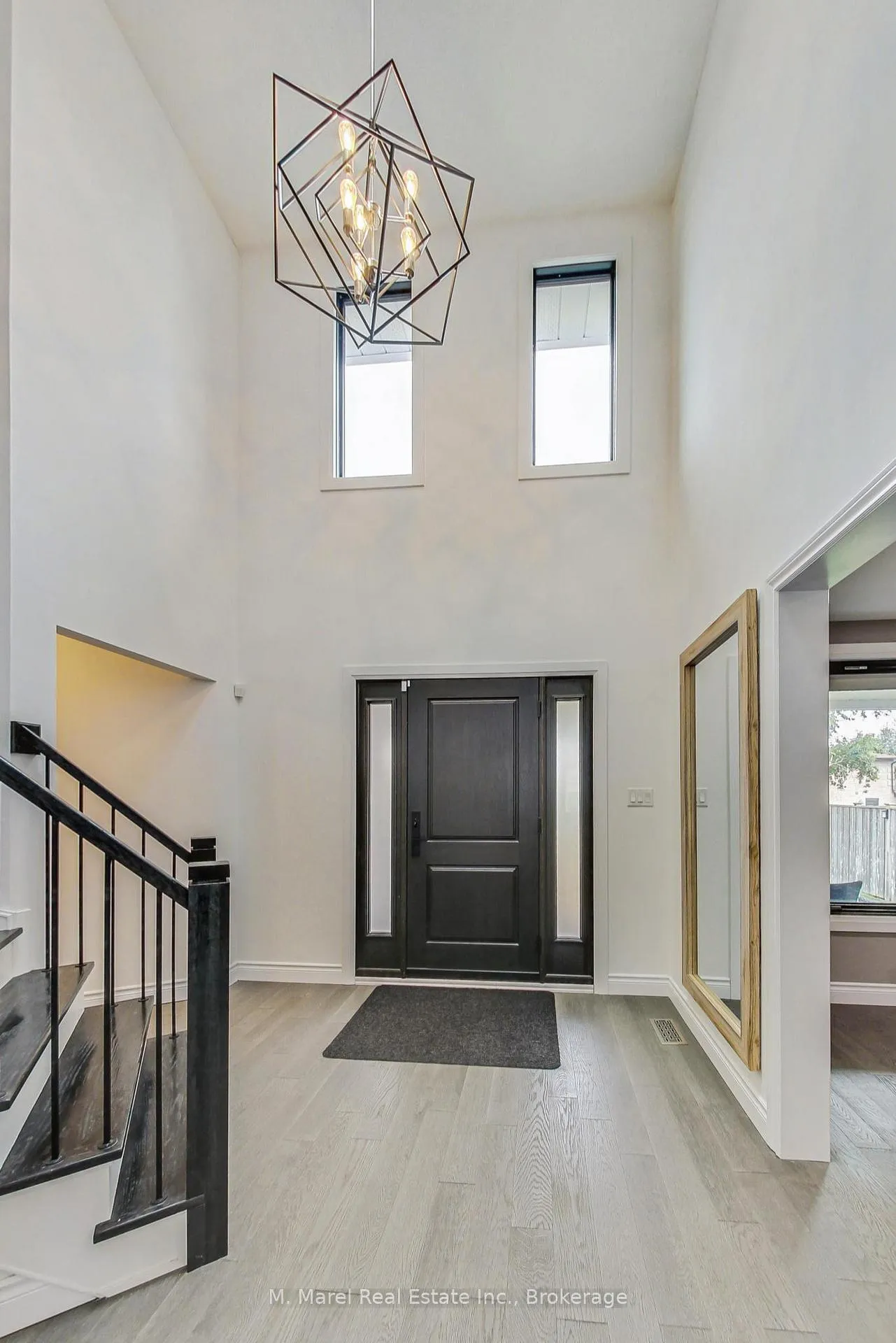 Photo 6 of 3 Aries Court, Hamilton, Trenholme — HOMEH