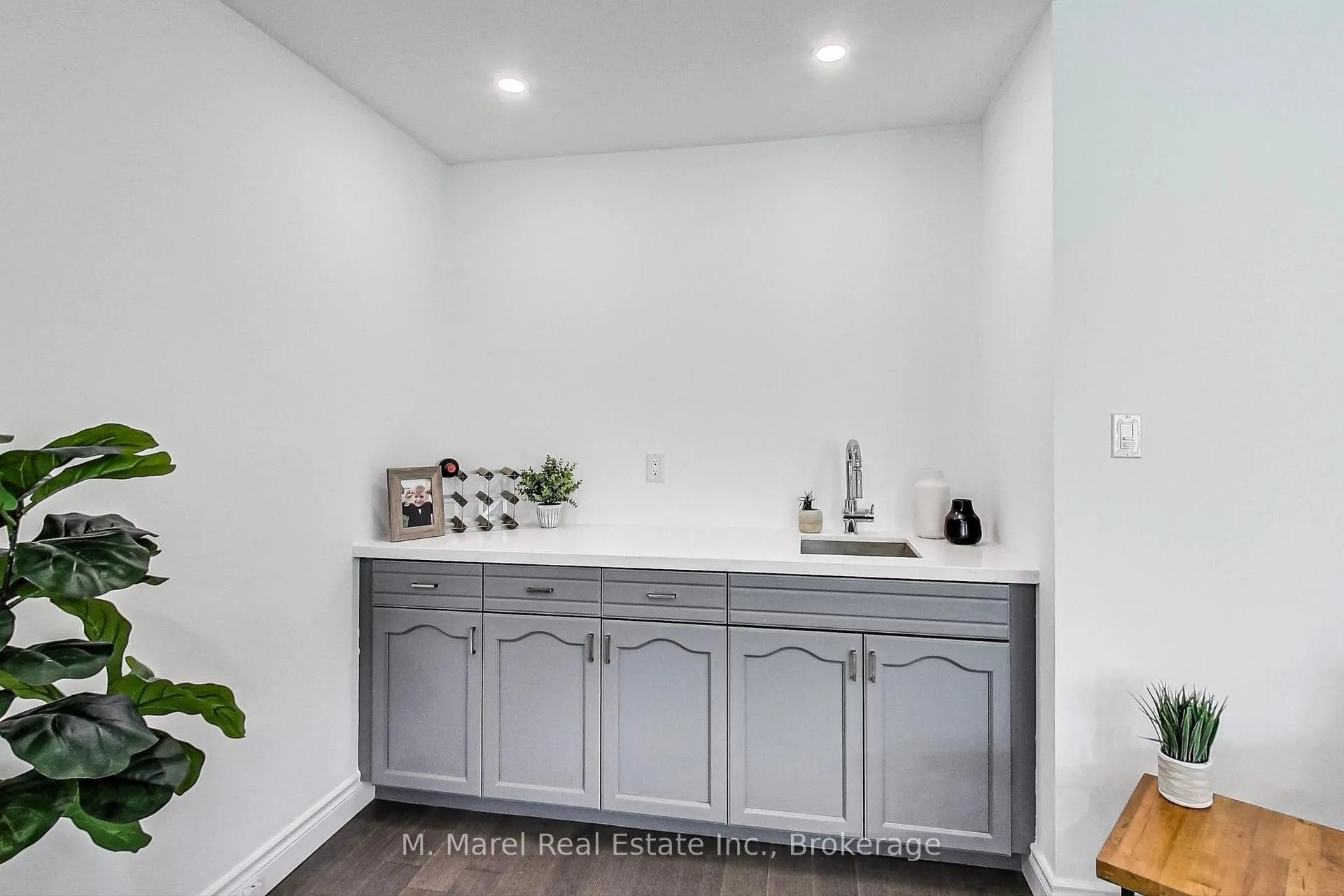 Photo 9 of 3 Aries Court, Hamilton, Trenholme — HOMEH