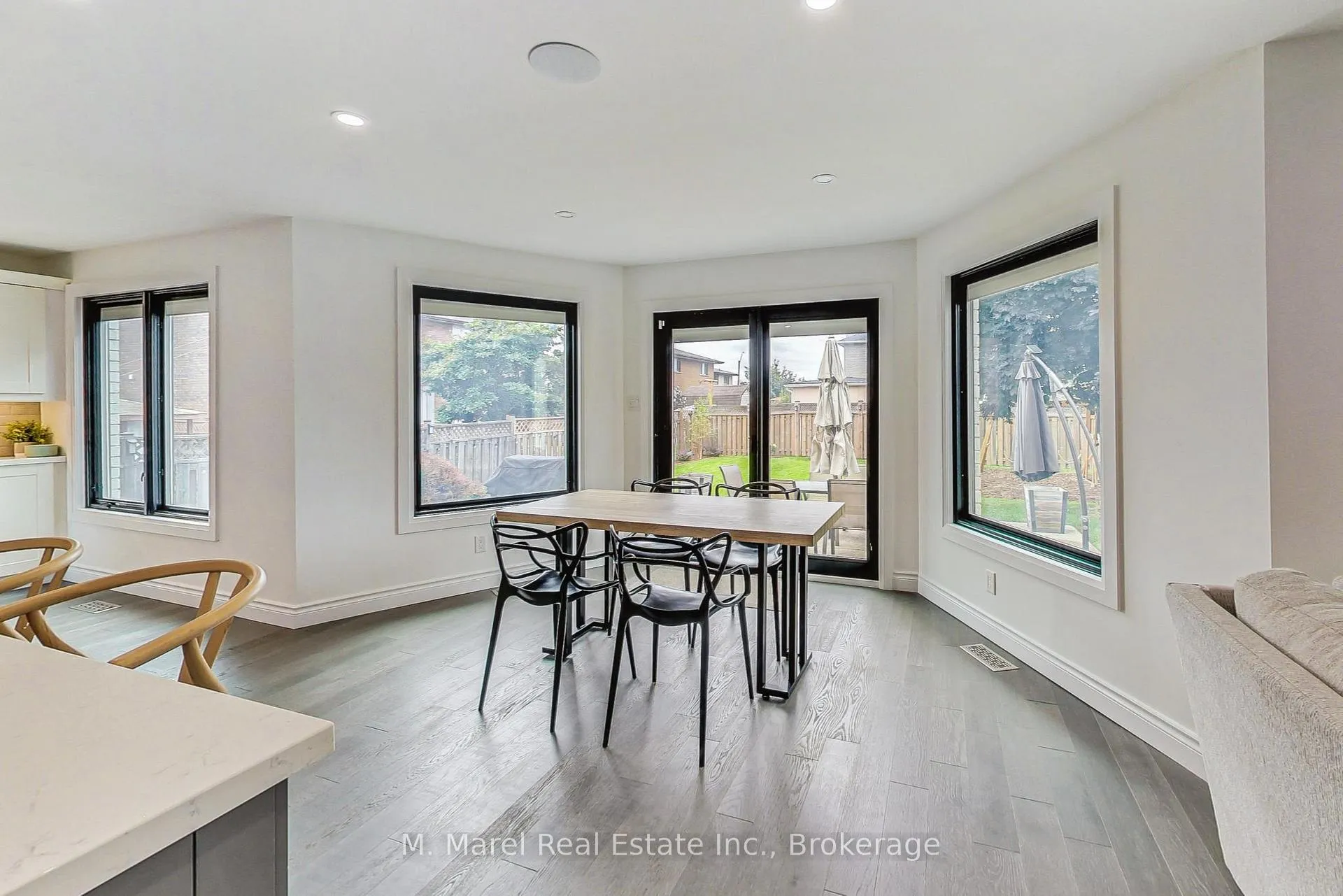 Photo 10 of 3 Aries Court, Hamilton, Trenholme — HOMEH