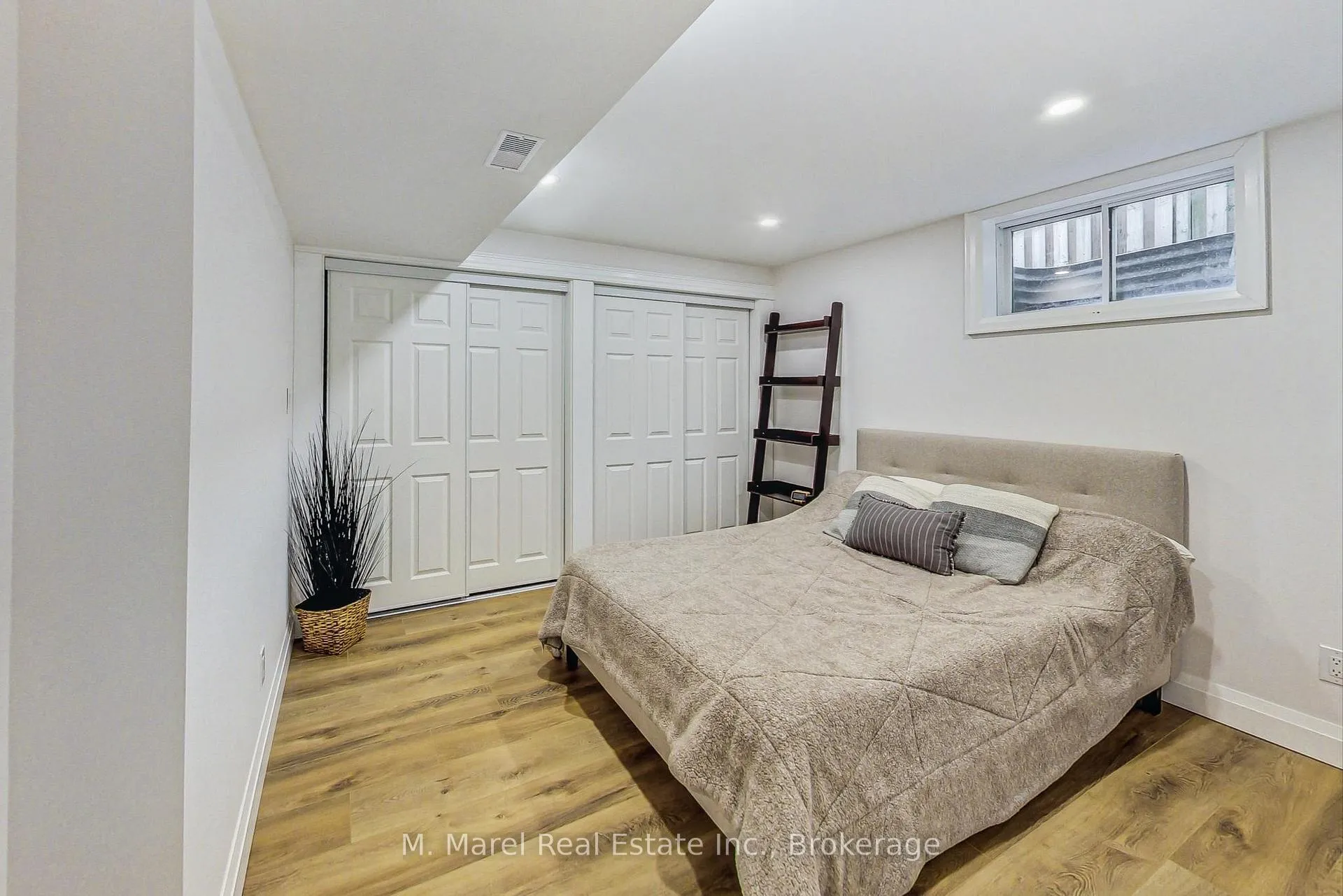 Photo 30 of 3 Aries Court, Hamilton, Trenholme — HOMEH