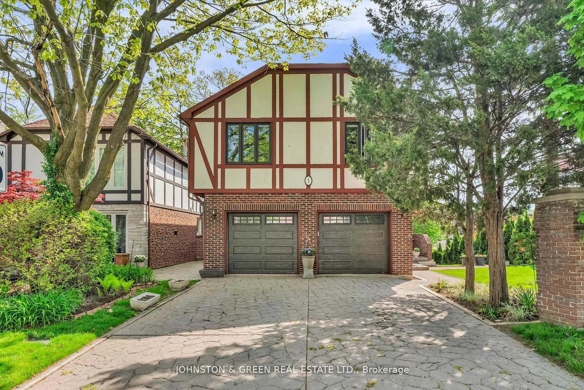 Photo 1 of 1 Woodvale Crescent, Toronto, East York — HOMEH