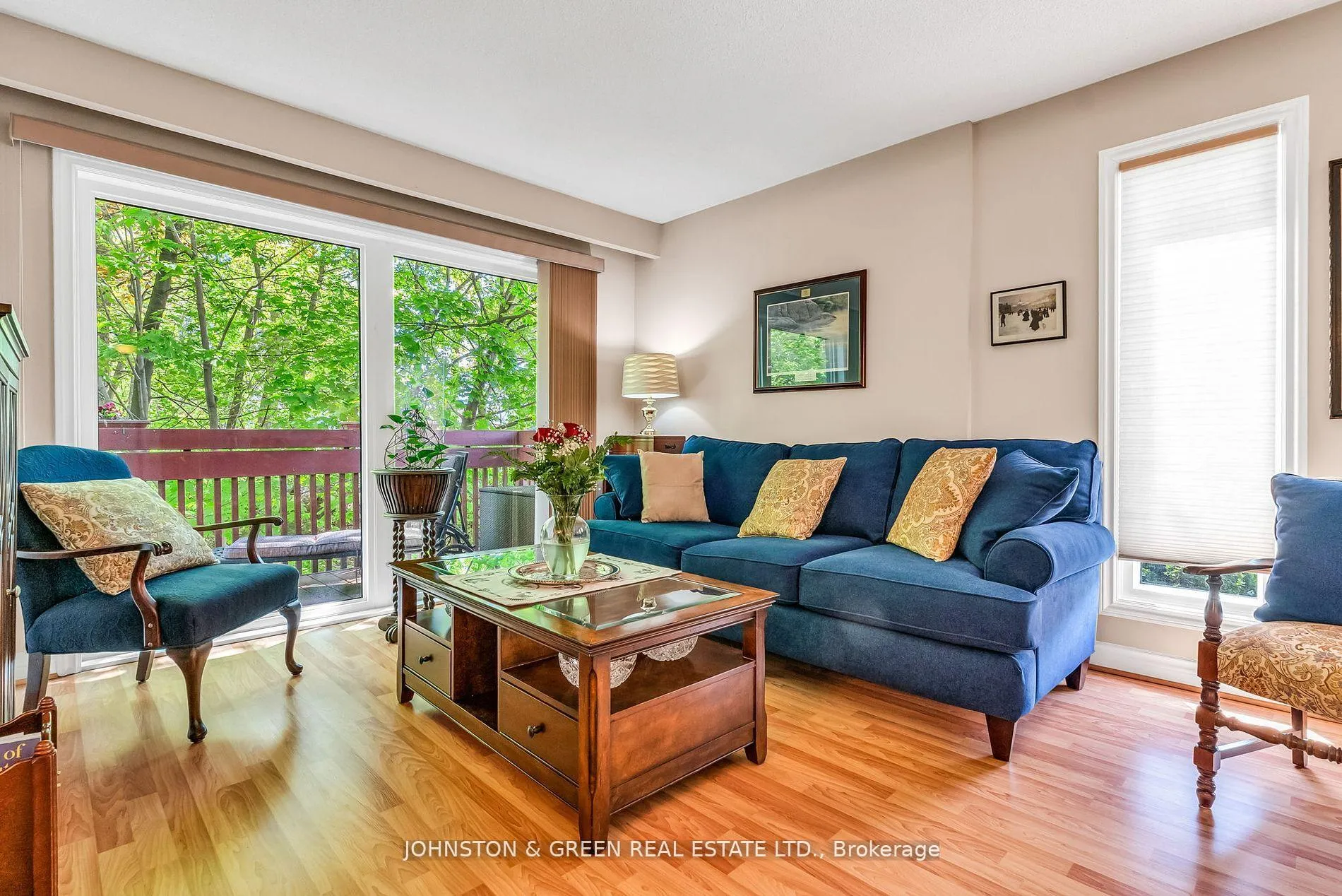 Photo 18 of 1 Woodvale Crescent, Toronto, East York — HOMEH