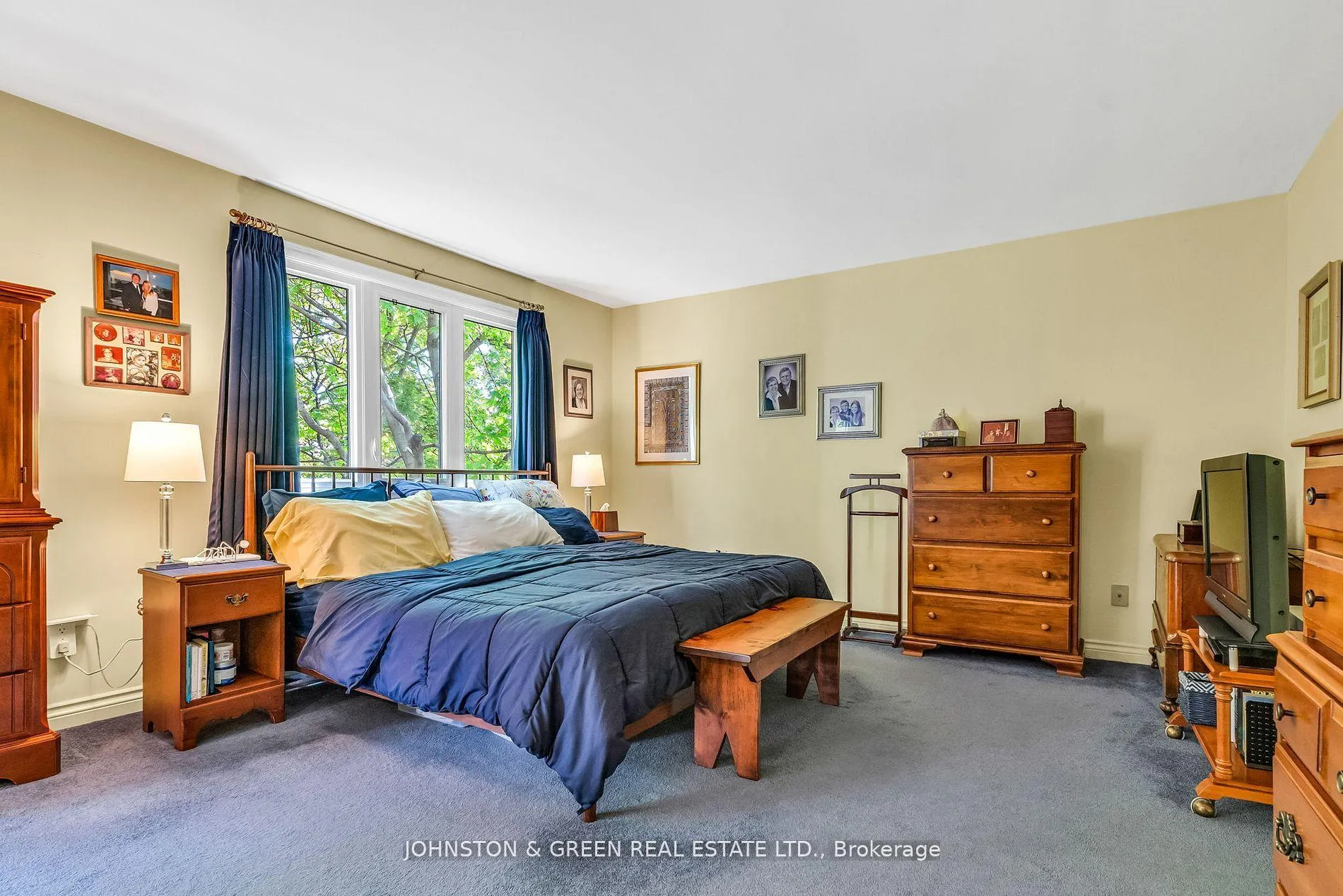 Photo 23 of 1 Woodvale Crescent, Toronto, East York — HOMEH