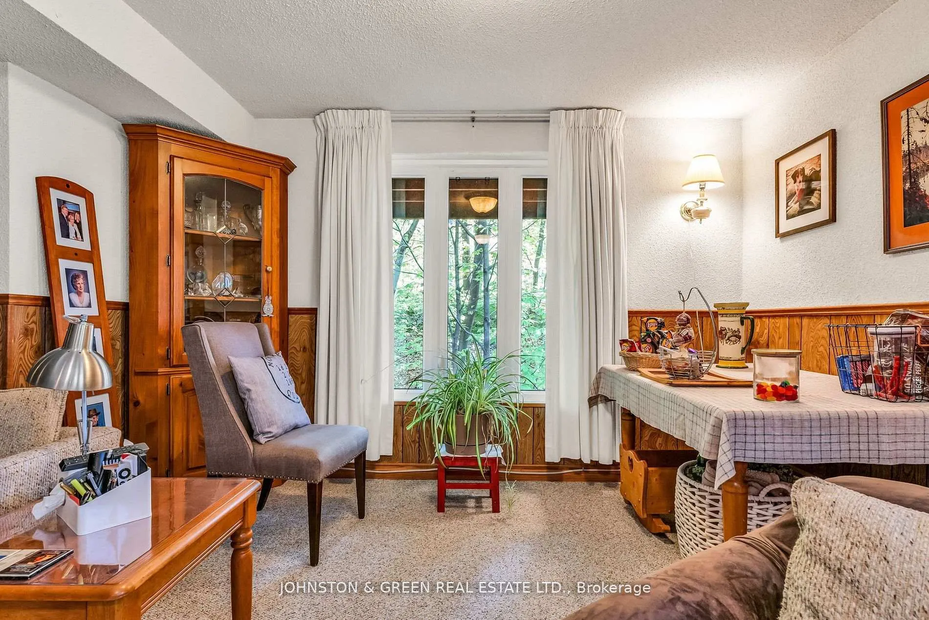 Photo 38 of 1 Woodvale Crescent, Toronto, East York — HOMEH