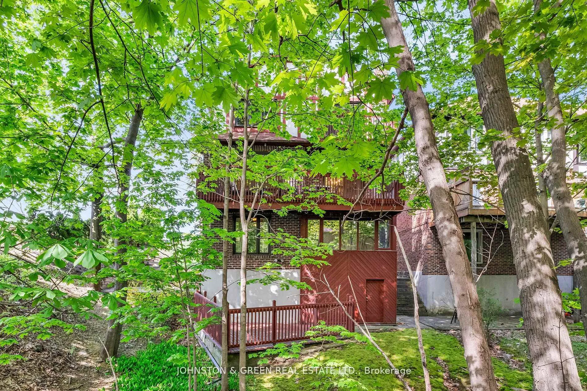 Photo 45 of 1 Woodvale Crescent, Toronto, East York — HOMEH