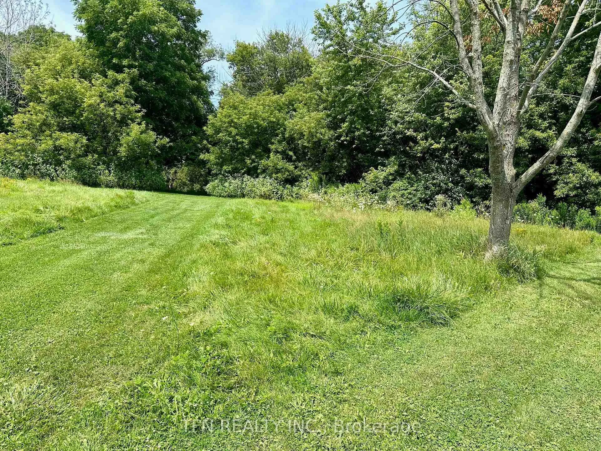 Photo 2 of 20 Clarke Street, Clarington, Newcastle — HOMEH