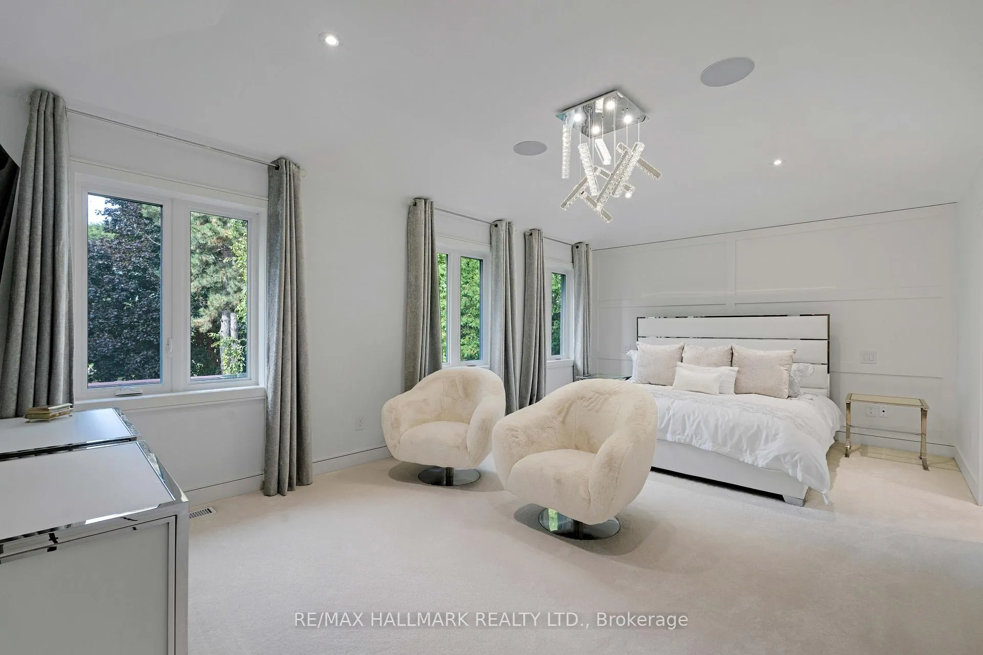 Photo 19 of 48 Forest Circle Court, Vaughan, East Woodbridge — HOMEH