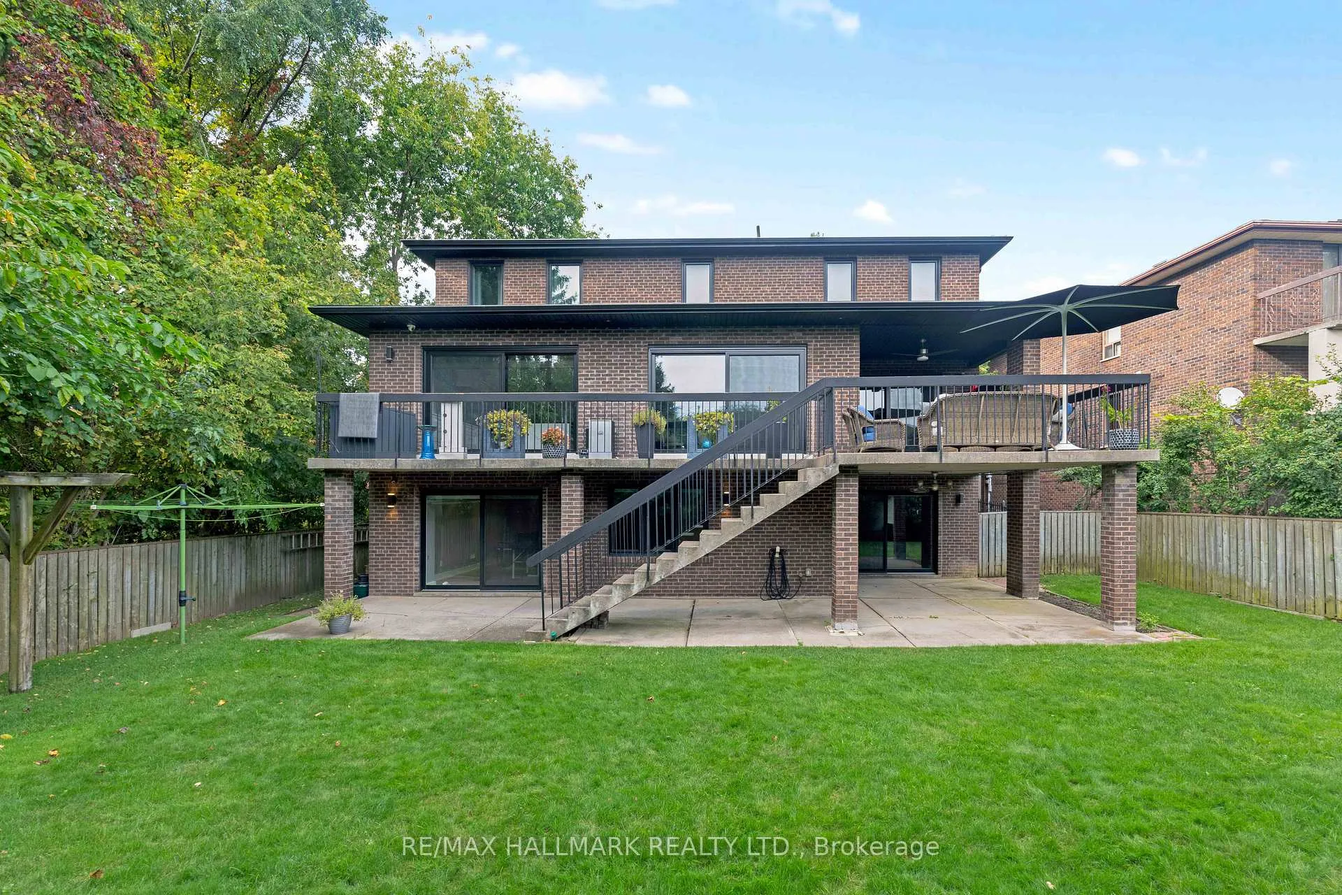 Photo 34 of 48 Forest Circle Court, Vaughan, East Woodbridge — HOMEH