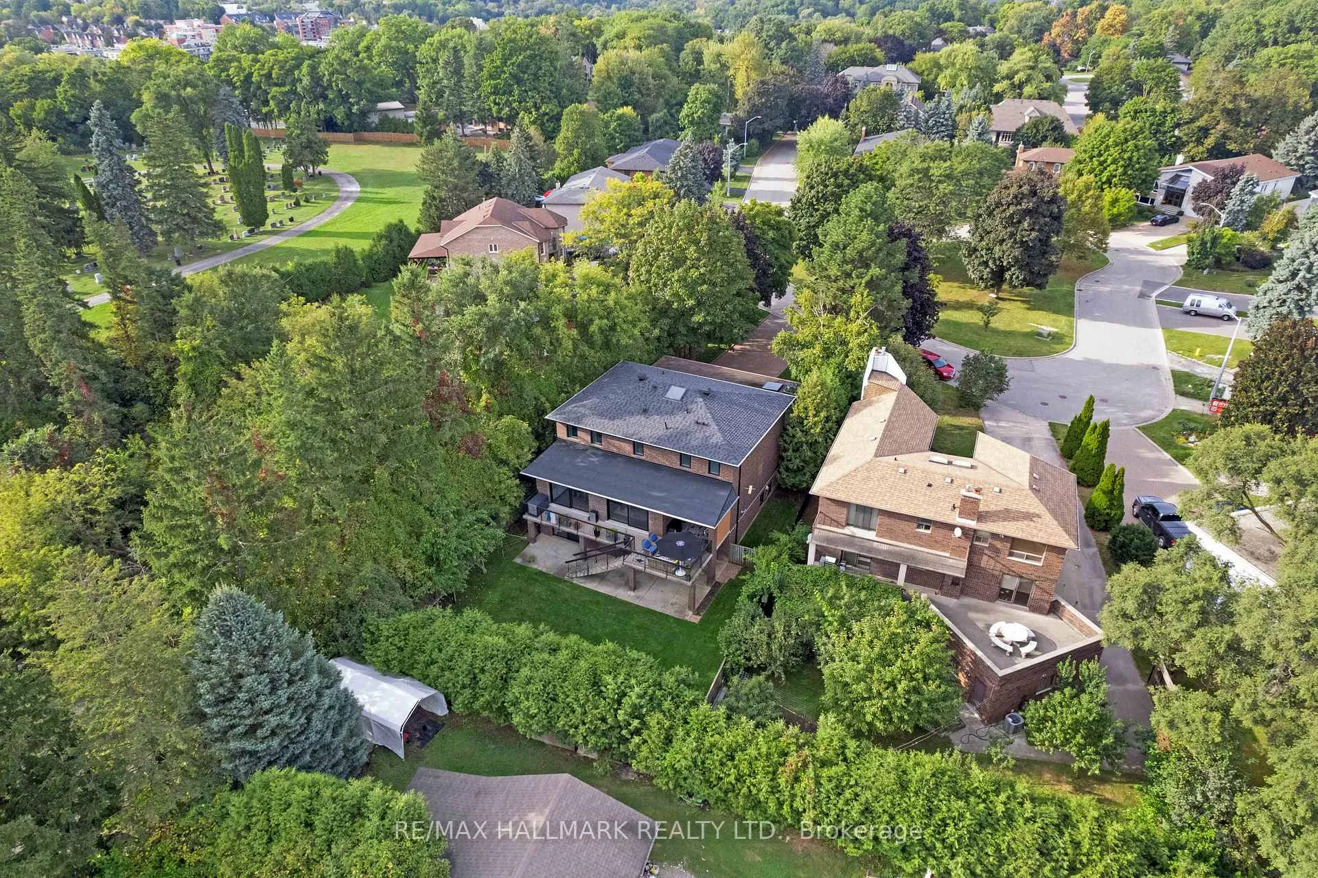 Photo 39 of 48 Forest Circle Court, Vaughan, East Woodbridge — HOMEH