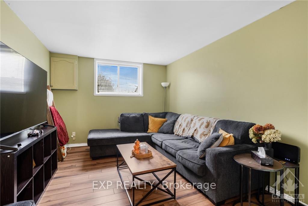 Photo 9 of Unit B, 72 Boyd Street, Champlain, Vankleek Hill — HOMEH