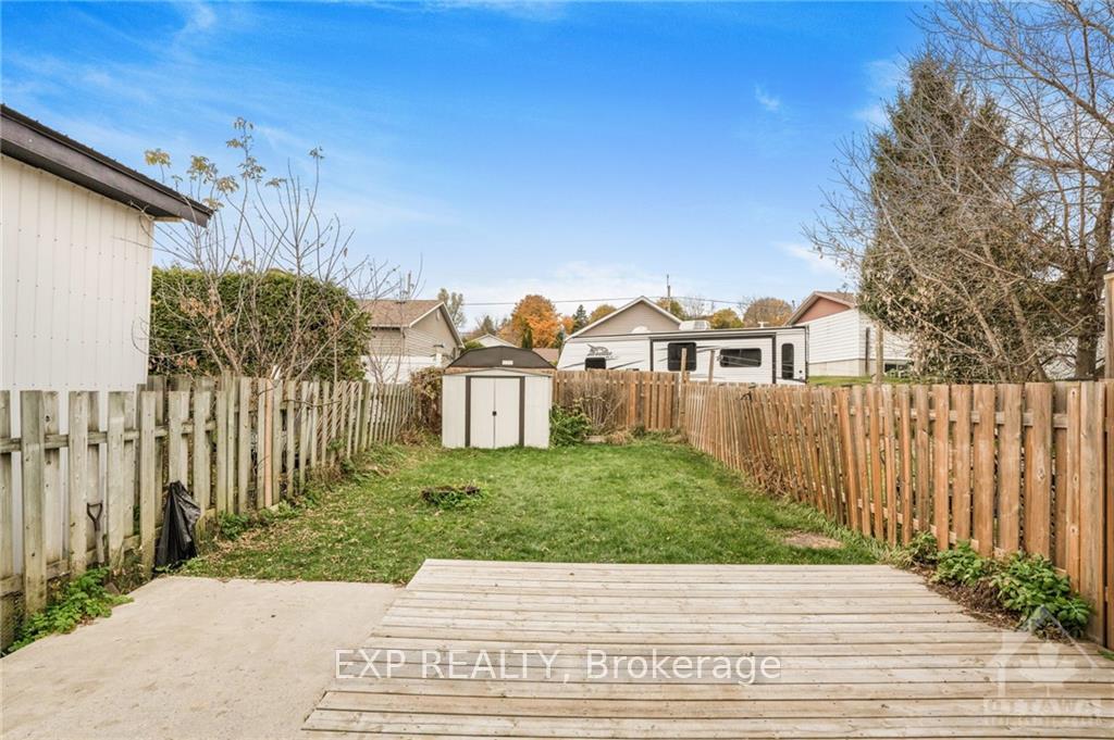 Photo 15 of Unit B, 72 Boyd Street, Champlain, Vankleek Hill — HOMEH
