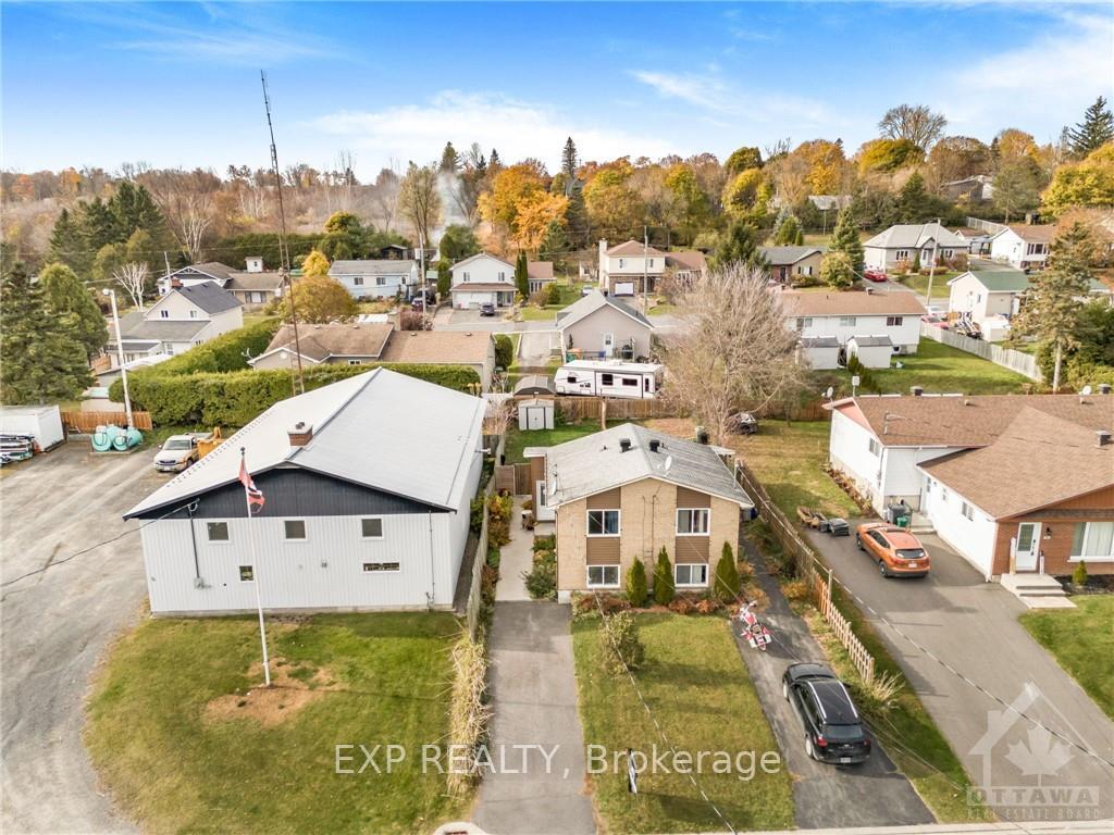 Photo 19 of Unit B, 72 Boyd Street, Champlain, Vankleek Hill — HOMEH