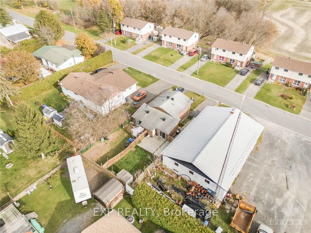 Photo 24 of Unit B, 72 Boyd Street, Champlain, Vankleek Hill — HOMEH